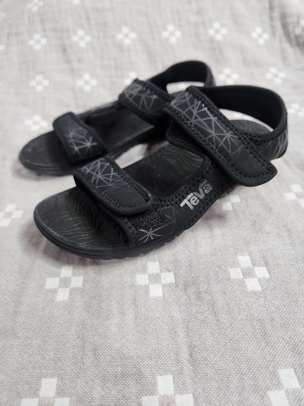 Teva Boys Tidepool CT Water Shoe- Black Grey 12